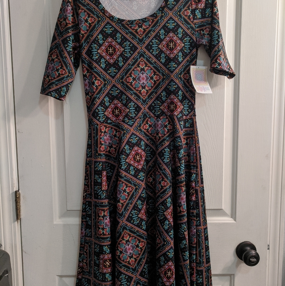 Lularoe Nicole dress